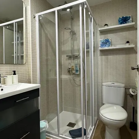 Apartment Moderno Con Parking,tarrassa, Barcelona *
